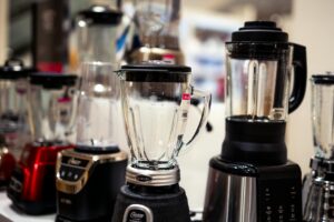 Best Blenders for Smoothies and Healthy Drinks in 2026